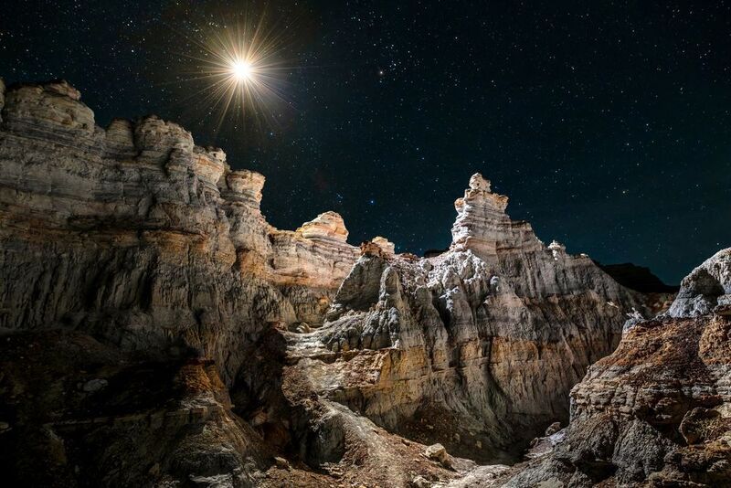 мангистау,мангышлак,казахстан,скалы,звёзды Урочище Кок-калаphoto preview