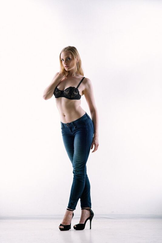 fashion, model, style, clean, white, background, high, key, minimalist, studio, casual, chic, jeans, denim, heels, confident, blonde, full, length, standing, pose, contemporary, modern, lifestyle, rc RCphoto preview