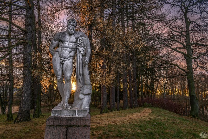 Геракл на Елагином островеphoto preview