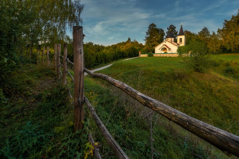 вечер, осень, храм, бёхово, церковь, поленово, россия, православие, тульская область, забор За заборомphoto preview