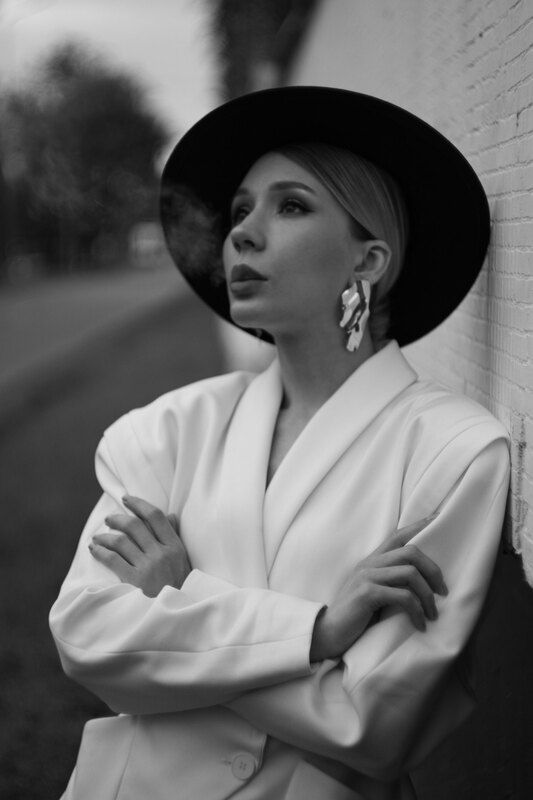 Яна фото превью