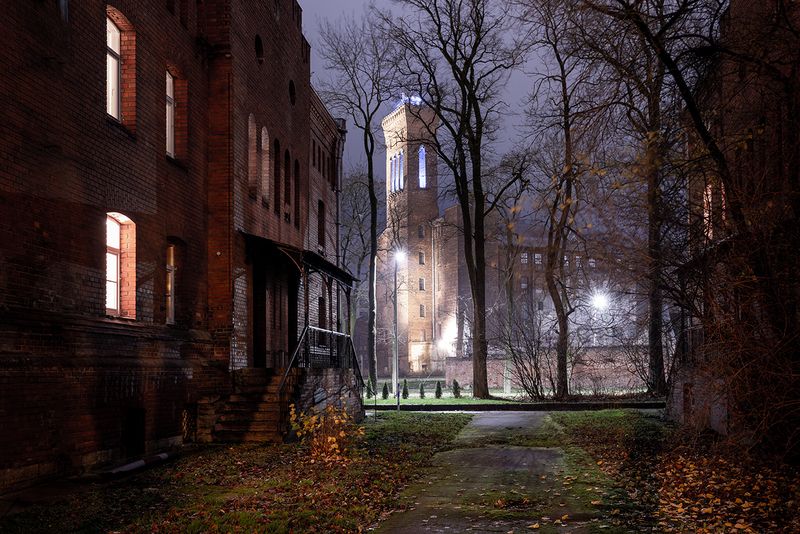 нарва, осень, ноябрь, вечер, кренгольм, йоальская, фабрика, башня Магический Кренгольм фото превью