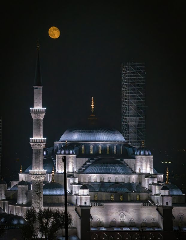 стамбул, султанахмет, голубая мечеть, луна, полнолуние Голубая мечеть - сердце Стамбулаphoto preview