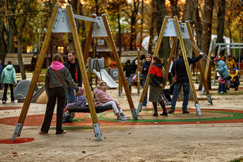 Субботний вечер в паркеphoto preview