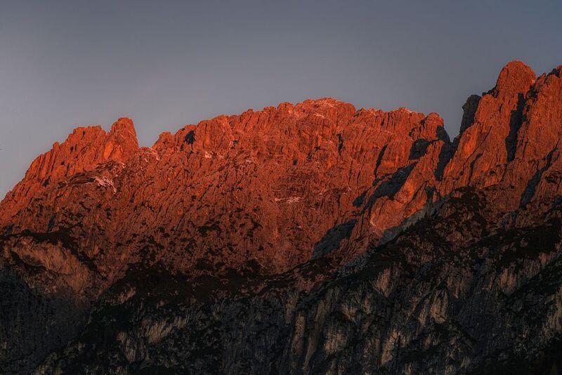 #dolomiti #dolomites  #veneto #montagna #mountain #unesco #hunescoworldhertage #enrosadira #alba #sunrise photo preview