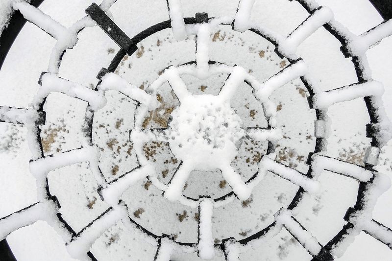 Снежная геометрияphoto preview