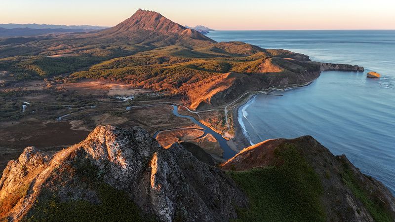 Над бухтой Тихой фото превью