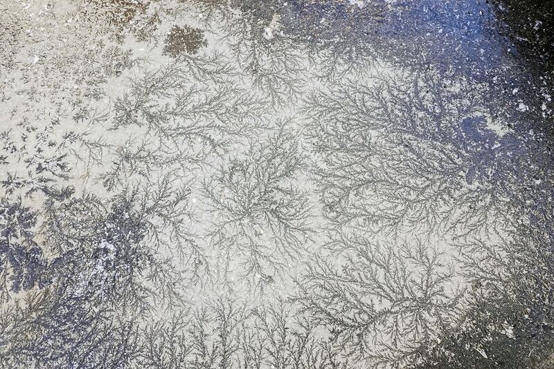 Узоры на асфальтеphoto preview