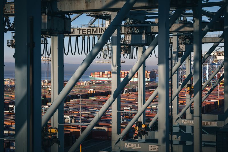 #Iron #Composite material #Metal #Engineering #List of nonbuilding structure types #Building material #Steel #Aluminium #Pipe Leaving the Gridphoto preview