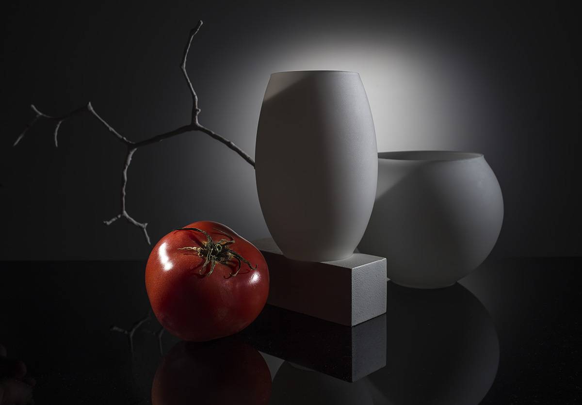 "Помидор и матовое стекло". Автор: Евгений Попов , Евгений Попов