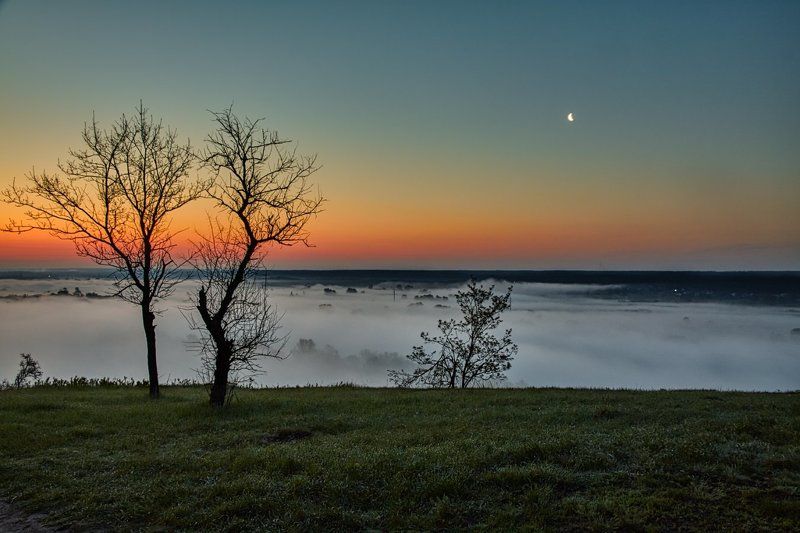 Над рекойphoto preview