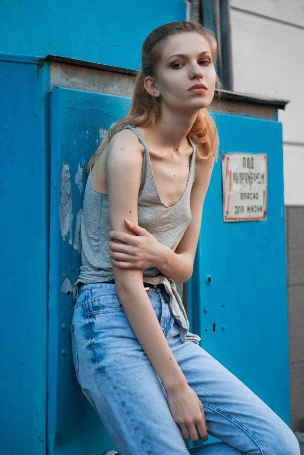 Анна. Автор: Staroselets Anastasiia портрет, девушка, блондинка, гранж, джинсы, girl, blonde, denim, grunge, blue, beauty, portrait, Staroselets Anastasiia