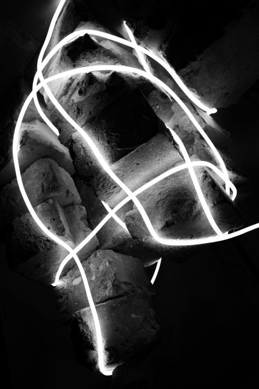 груз, проблемы, свет, тьма Световая запутанностьphoto preview