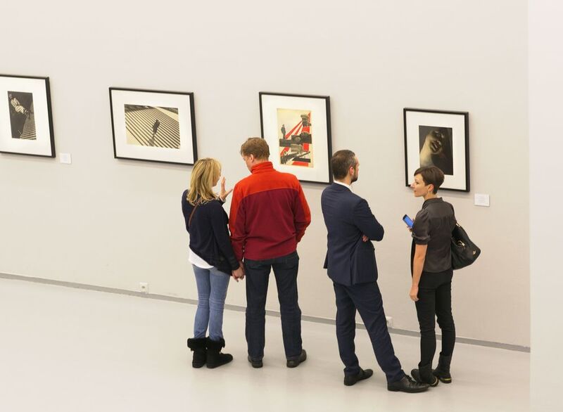 фотовыставка, городские картинки, стрит фото photo preview