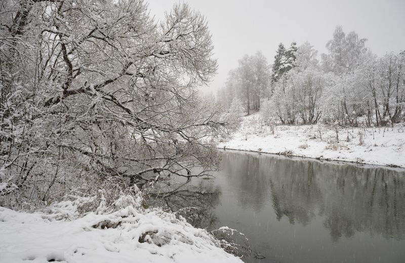 подмосковье,зима,снег,первый,река Первый снег в Подмосковье фото превью