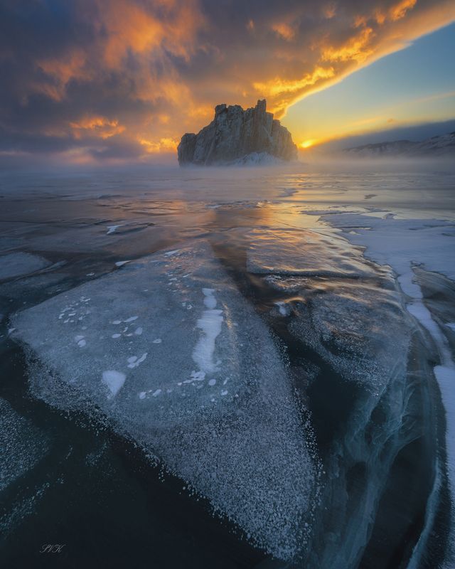 Закат после снежного штормаphoto preview