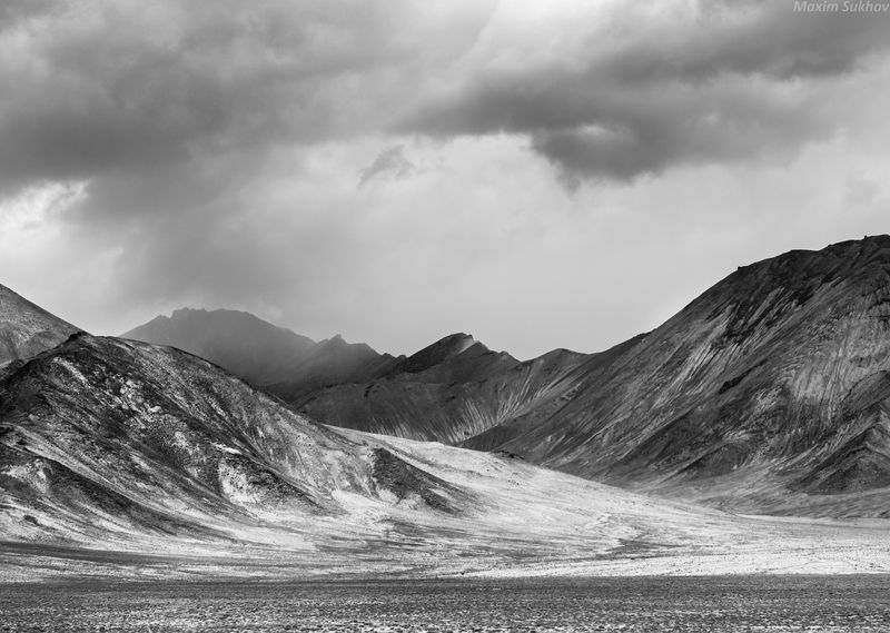 Памир, Памирский тракт Памир. Непогодаphoto preview