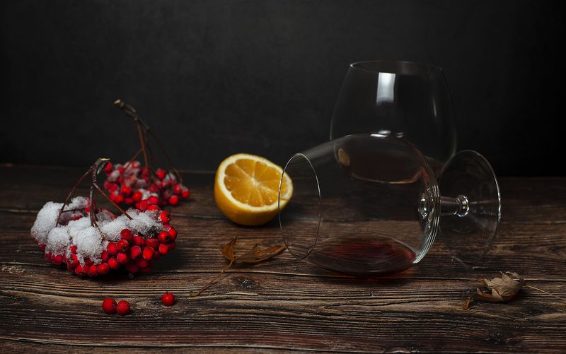 натюрморт, рябина, лимон , бокал Натюрморт с рябинойphoto preview