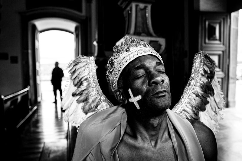 THE ANGEL AND THE MARKphoto preview