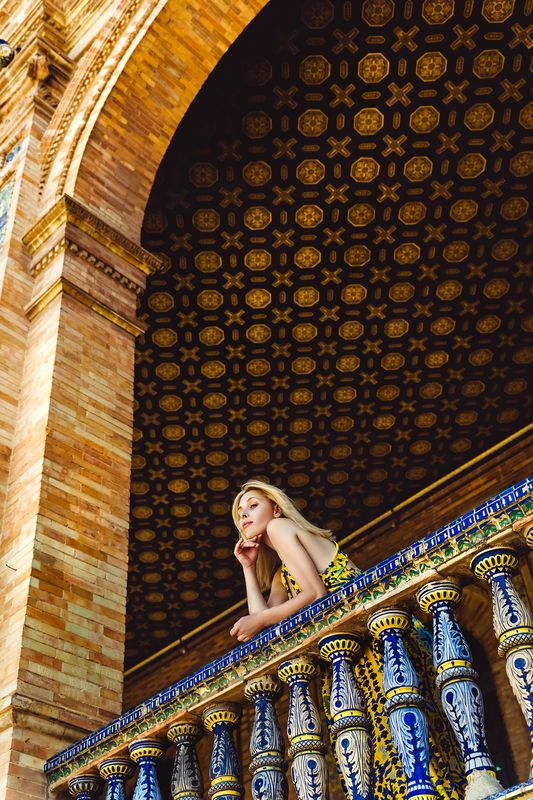 woman, portrait, fashion, beauty, outdoors Treasures of Seville фото превью