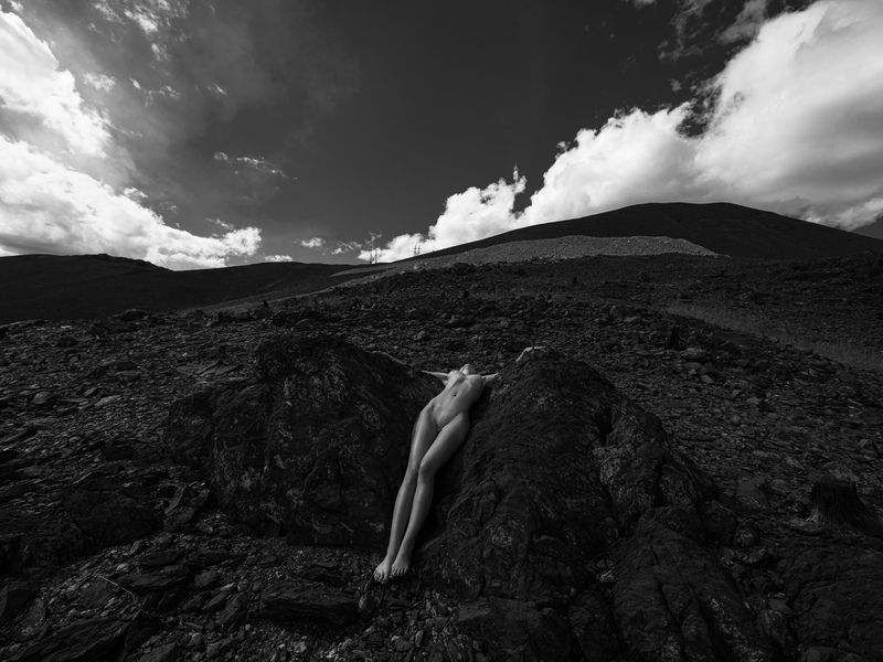 Горыphoto preview