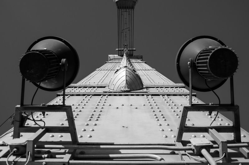 На мостуphoto preview