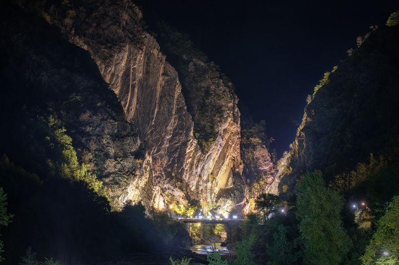 Khidikari Cliffs In Nightphoto preview