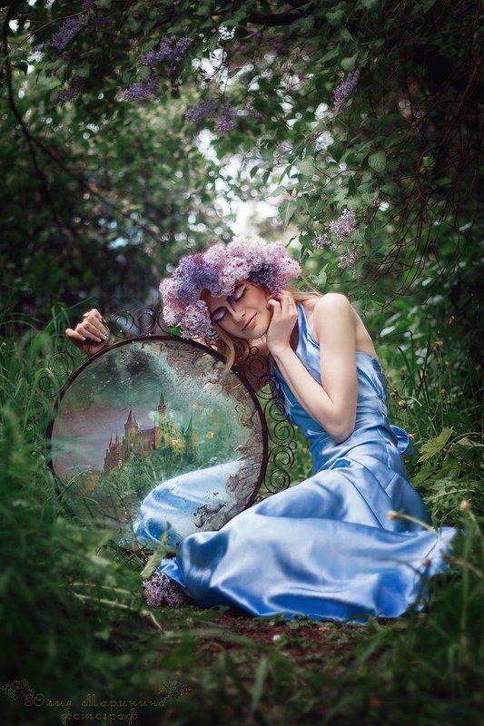 гадание, зеркало, сирень Суженный-ряженный...photo preview