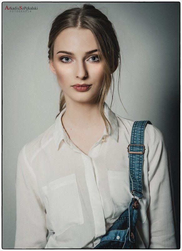 d4, nikon, studio, beauty, glamour Beauty onephoto preview