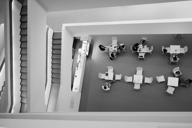 ступени, стремление, выше, город, безмятежность Ступени уводящие от безмятежностиphoto preview