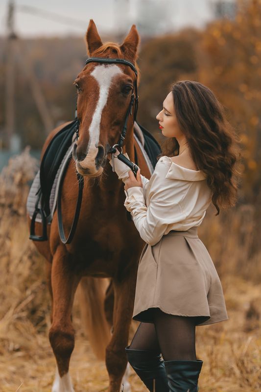horse woman autumn countryside Bonya and Lisa фото превью