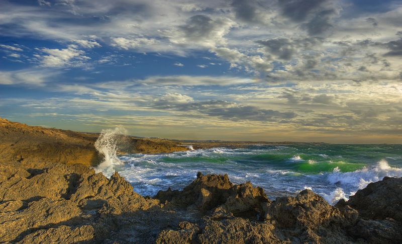 Изумрудные волны Средиземного моря.photo preview