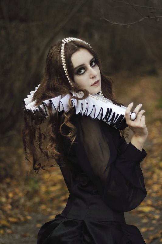 girl, model, portrait, photography, gothic, renaissance, fashion, makeup, портрет, фотография, мода Gothic shadowphoto preview