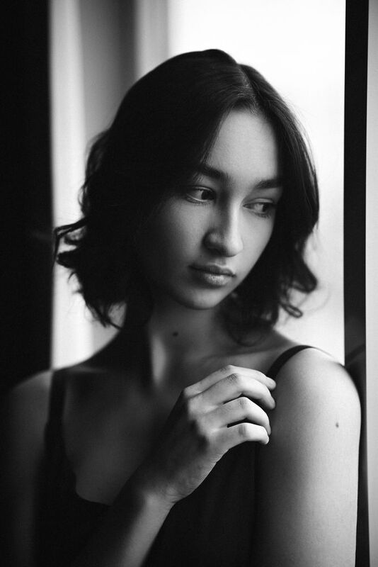 портрет, женский портрет, девушка, монохром, черное и белое, монохромный портрет, чб, студийный портрет, monochrome, portrait, bnw, black and white, bnw portrait, studio, studio light Darinaphoto preview