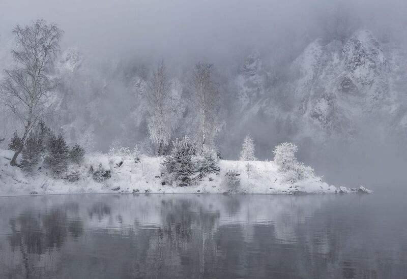 зима, мороз, елка, енисей, туман, испарение, иней, отражение, горы, саяны, красноярскфото, Невесомостьphoto preview