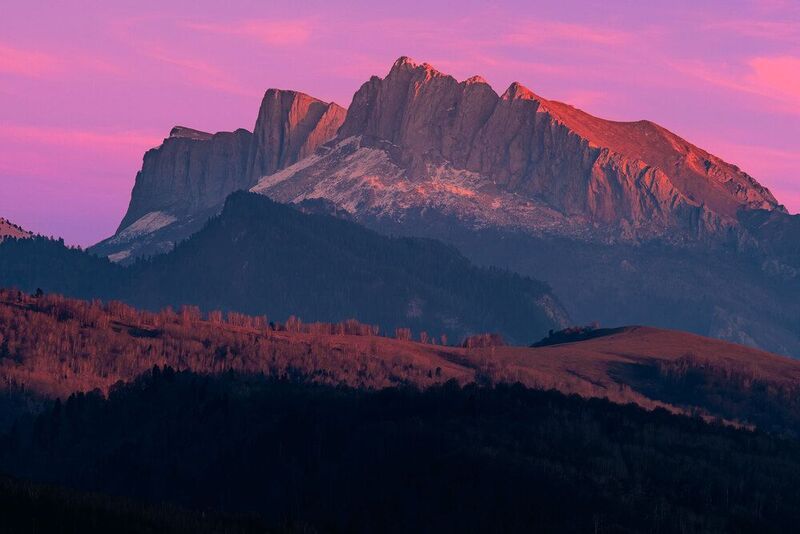 республика адыгея Багряные скалыphoto preview