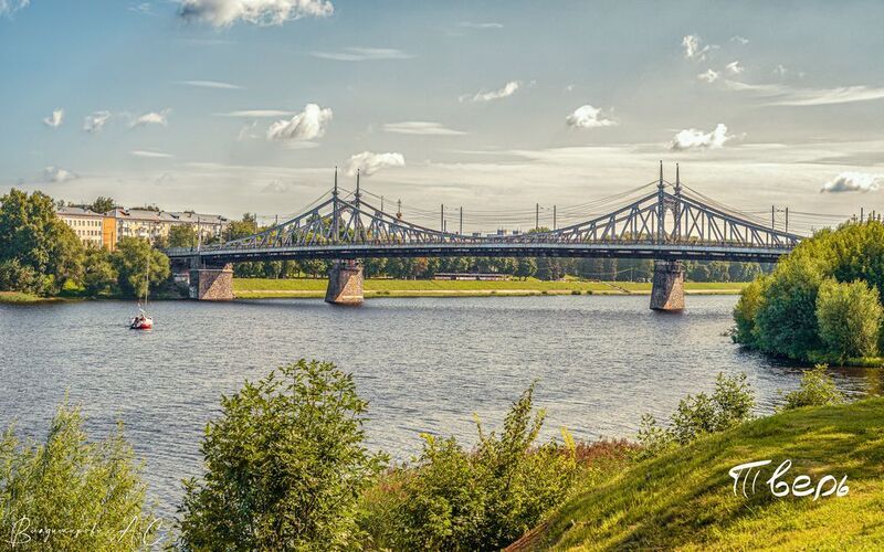 река волга мост тверь яхта Течёт река Волга.photo preview