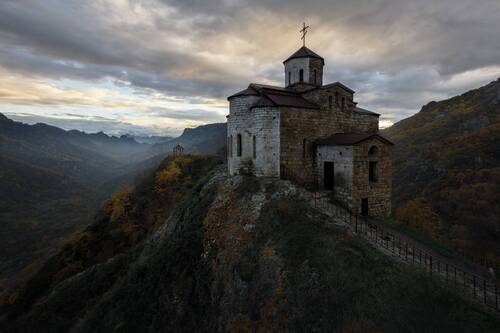 Вечер у Шоанинского храма.