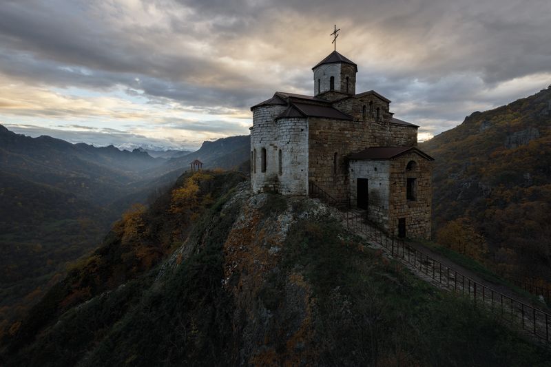 Вечер у Шоанинского храма. фото превью