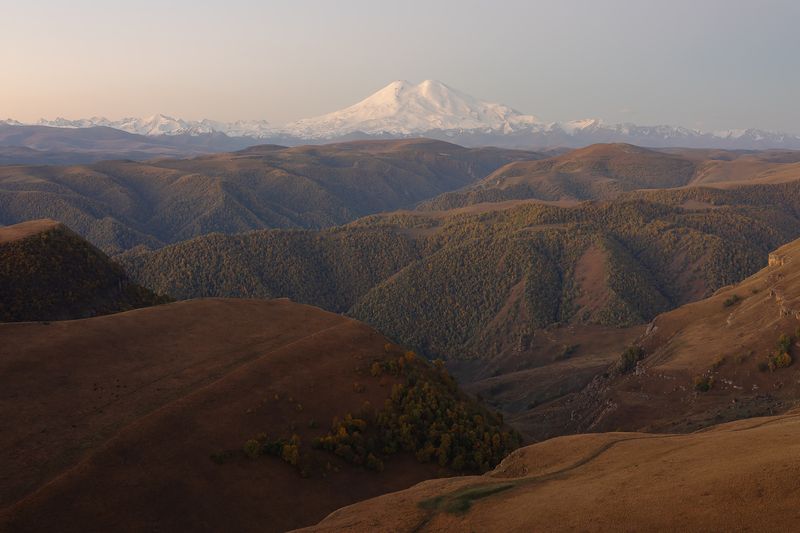 кавказ, горы, кбр, приэльбрусье, эльбрус, осень В окружении октября фото превью