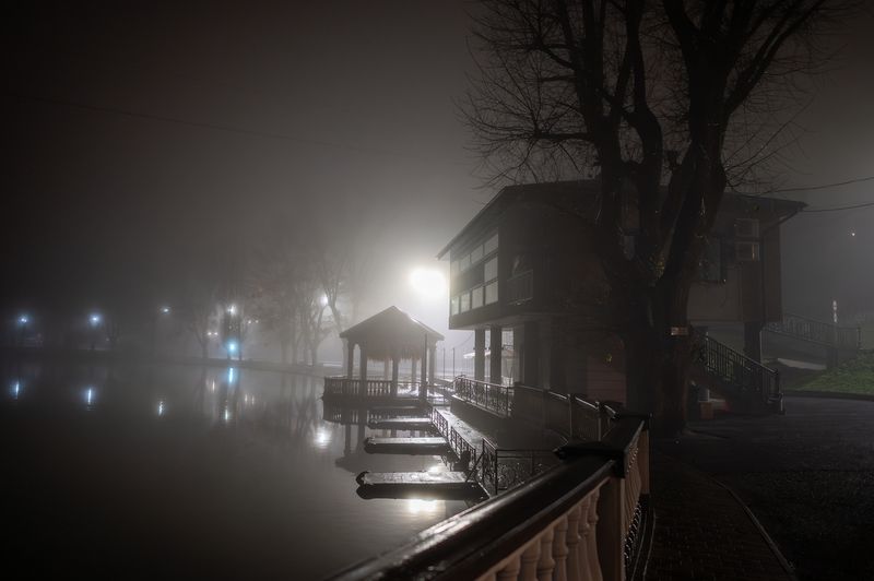 Туманное утро в Атажукинском садуphoto preview