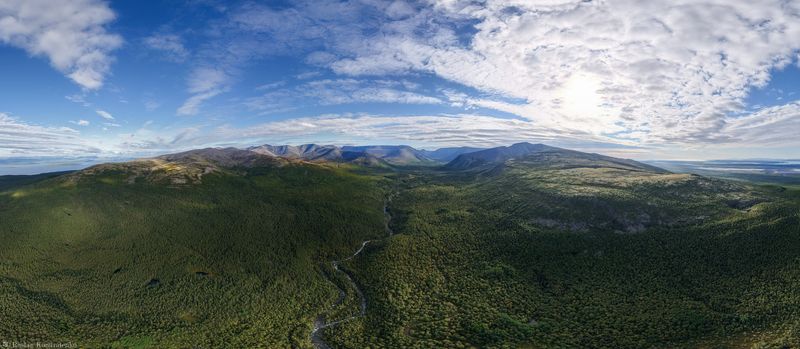 Хибины, Кольский полуостров, горы Долина реки Малой Белойphoto preview
