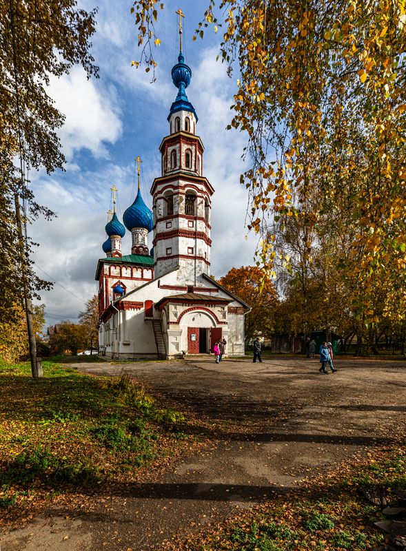 Углич, осень, храмы, Волга Прогулка по осеннему Угличуphoto preview