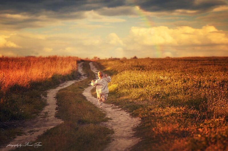 «Ведь все взрослые сначала были детьми, только мало кто из них об этом помнит.» (Антуан де Сент-Экзюпери) фото превью