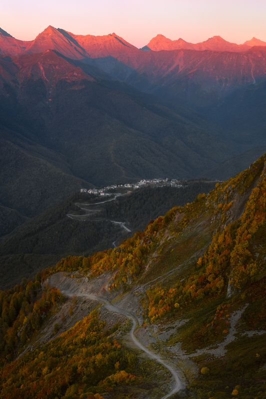 горы, вечер, закат, осень, дорога, красная поляна Вечер в горахphoto preview