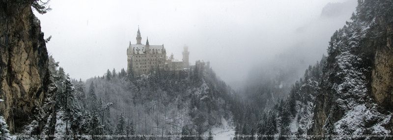 europe, germany, hohenschwangau, neuschwanstein castle, building, castle, fog, forest, mountain, nature, plant, snow, tree, winter, германия, европа, нойшванштайн замок, гора, дерево, замок, здание, зима, лес, природа, растение, снег, туман Снежно-сумрачно фото превью
