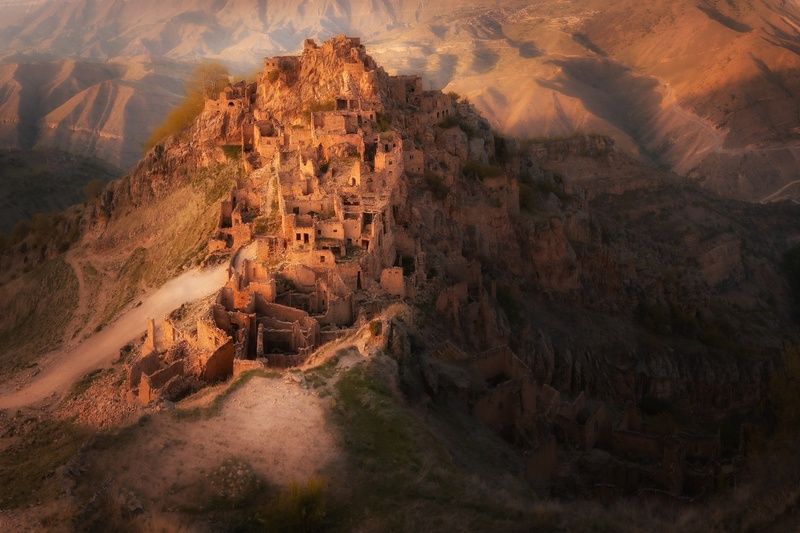 Горное село-призракphoto preview