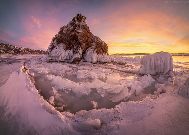 байкал, фототур, яковлевфототур Еленка на рассветеphoto preview