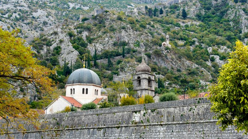 перспектива времени В Черногории и на Критеphoto preview