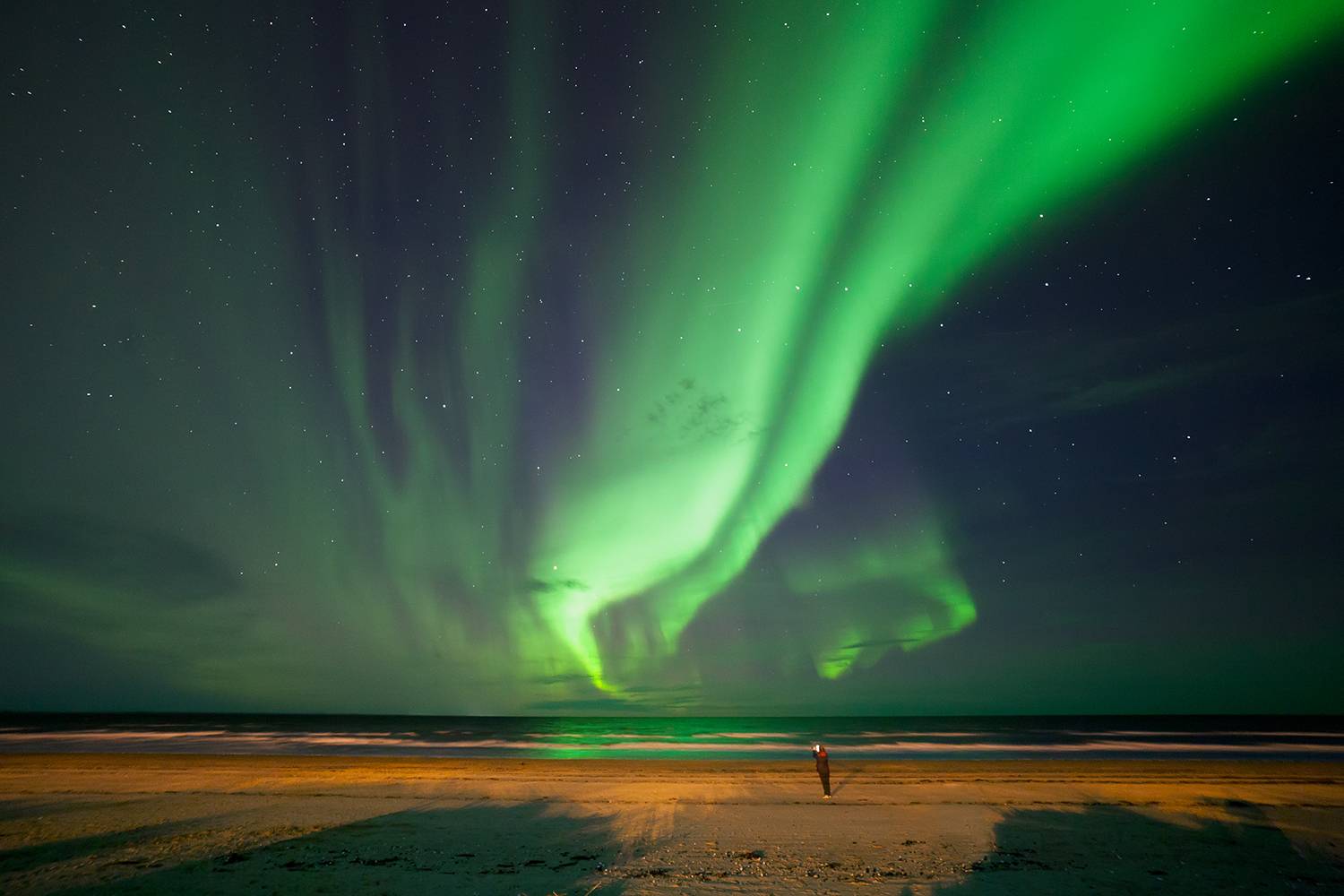 Созерцание. Автор: Медведникова Мария море, северное сияние, ночь, Медведникова Мария